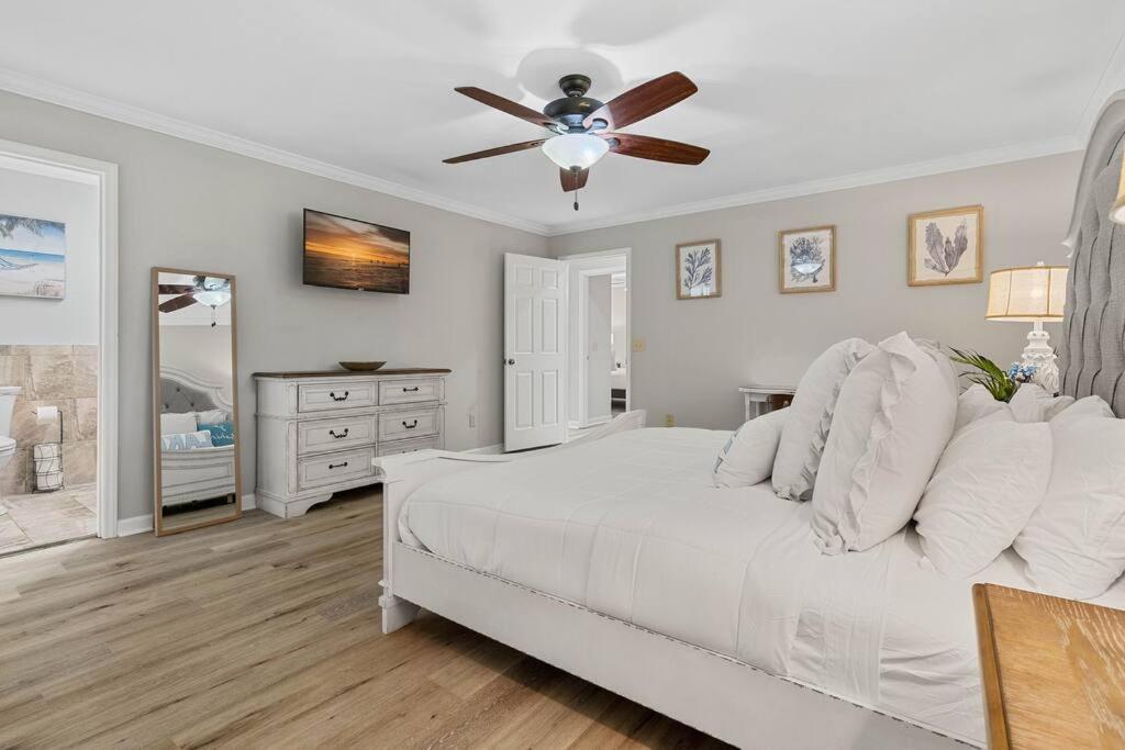 Cozy Lake Home - Jacuzzi King Bed Marina Access Mooresville Eksteriør bilde